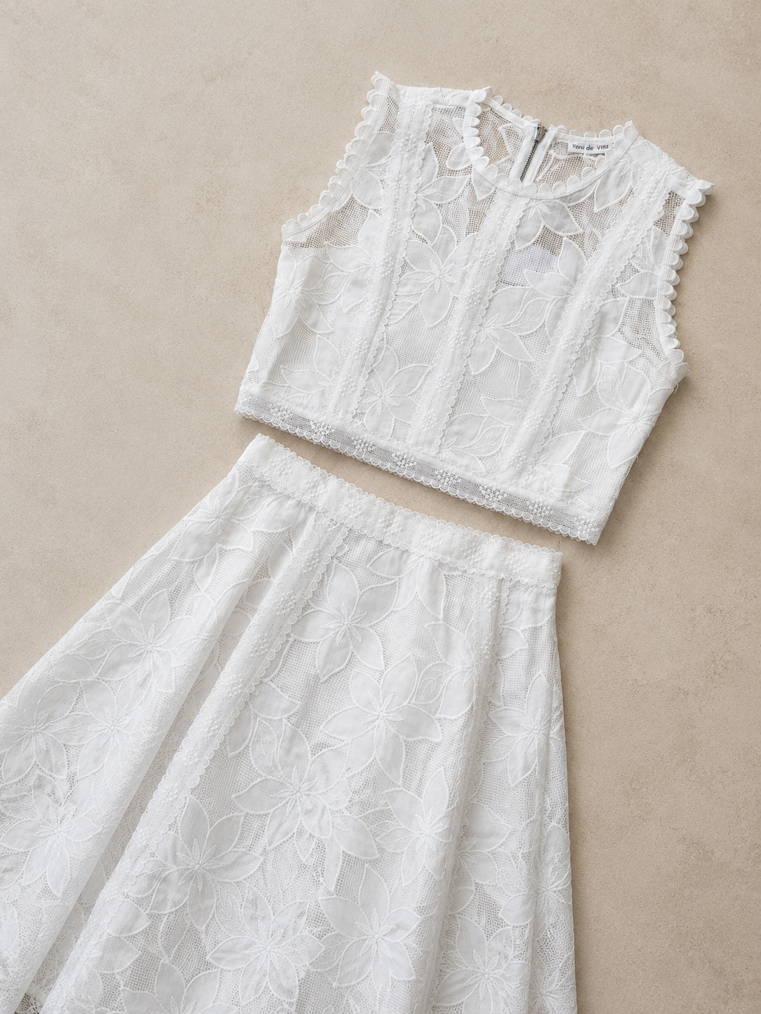 White Bloom Set